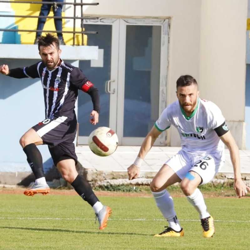 Aksaray Belediyespor, kendi sahasında Denizlispor'a mağlup ! #1