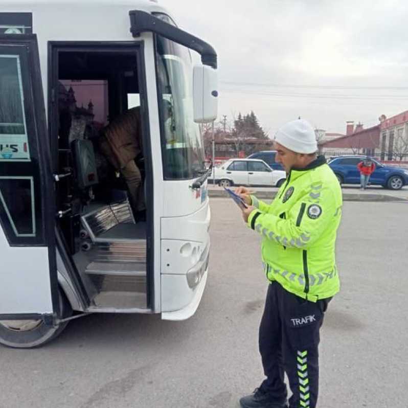 Yeni eğitim döneminin ilk gününde servisler denetlendi #1