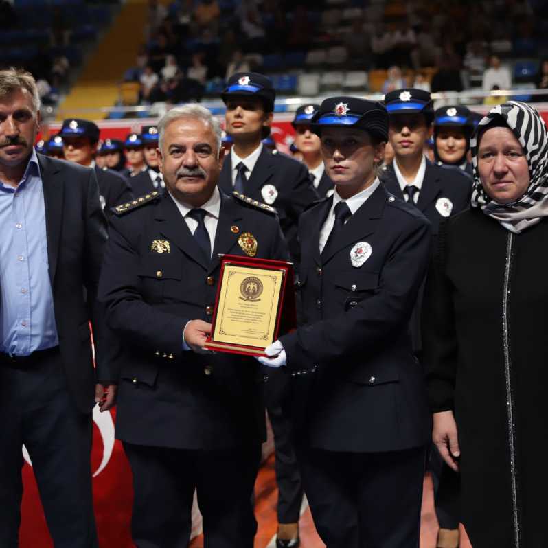 AKSARAY'DA 280 KADIN POLİS ADAYI MEZUN OLDU #2