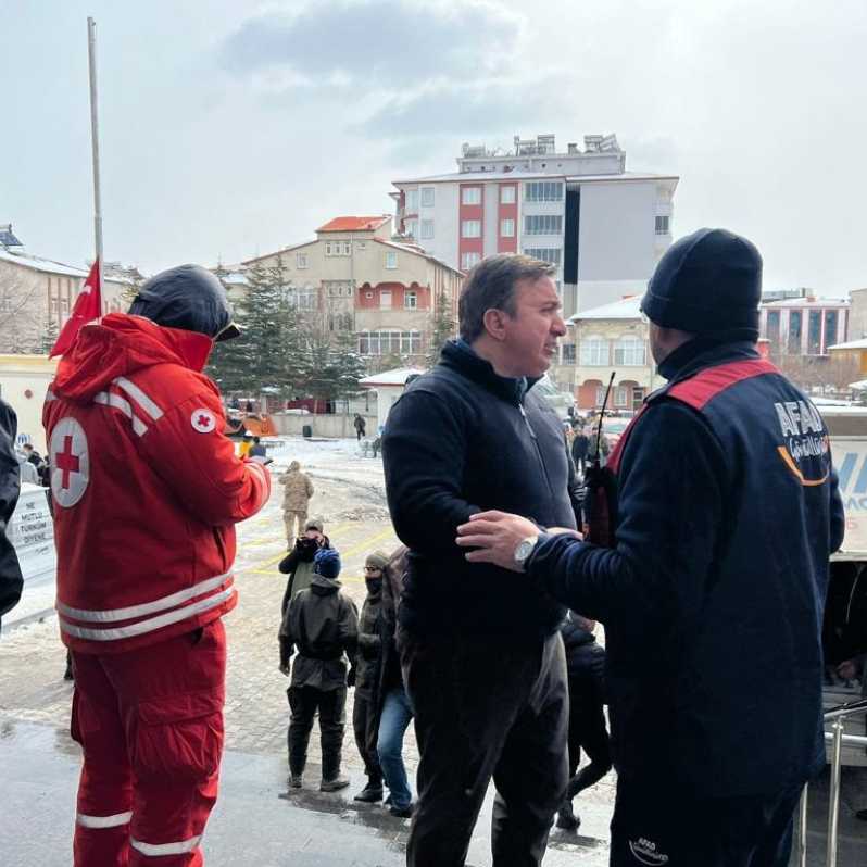 Aksaray tüm gücüyle deprem bölgesinde #3