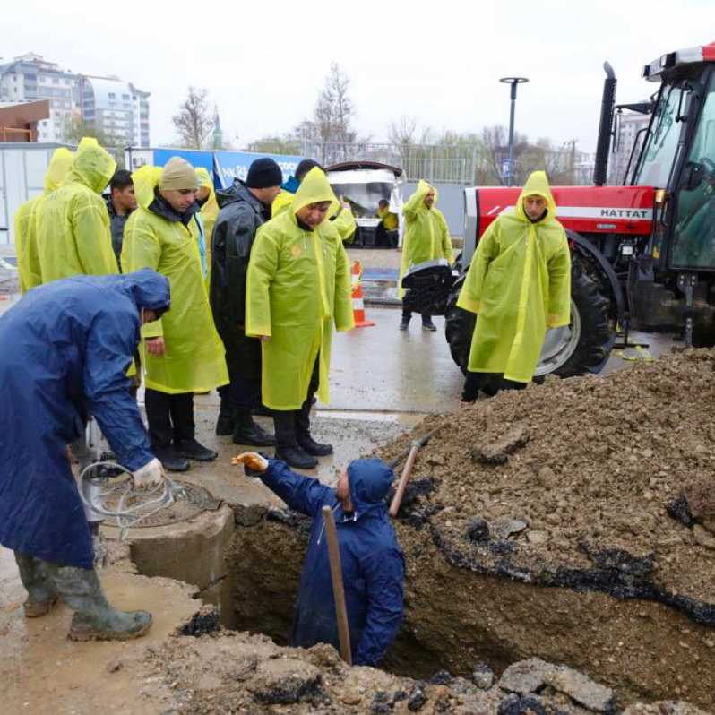 Vali Aydoğdu Elbistan'da aşırı yağış sebebiyle sahada #1