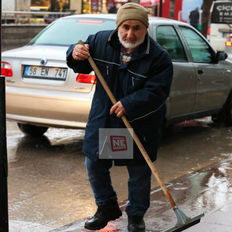 Aksaray’da sağanak yağmur etkili oldu #6