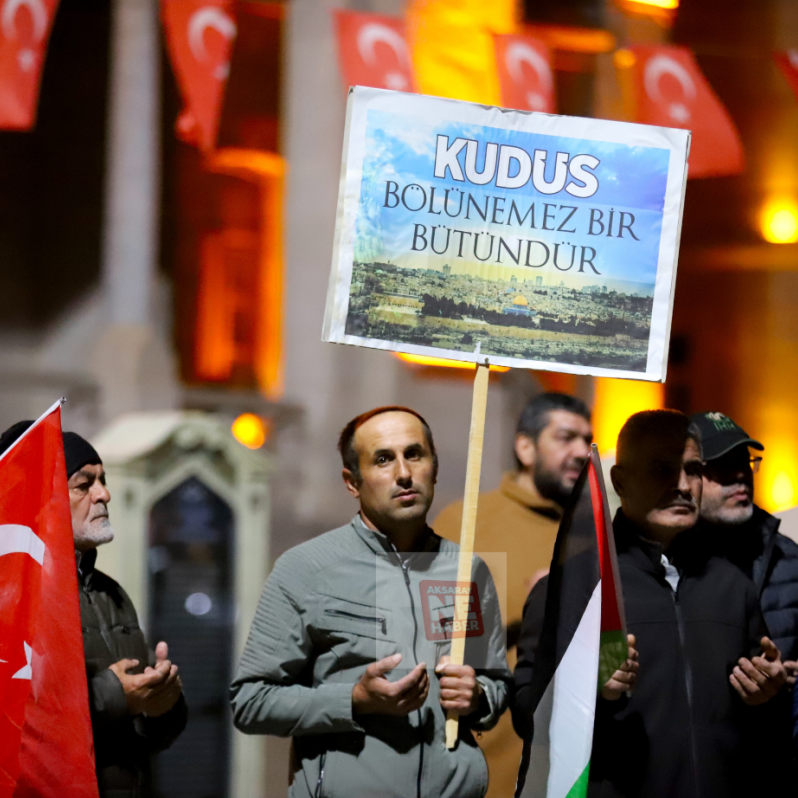 Aksaray'da İsrail'in Gazze'deki hastaneye saldırısı protesto edildi #3