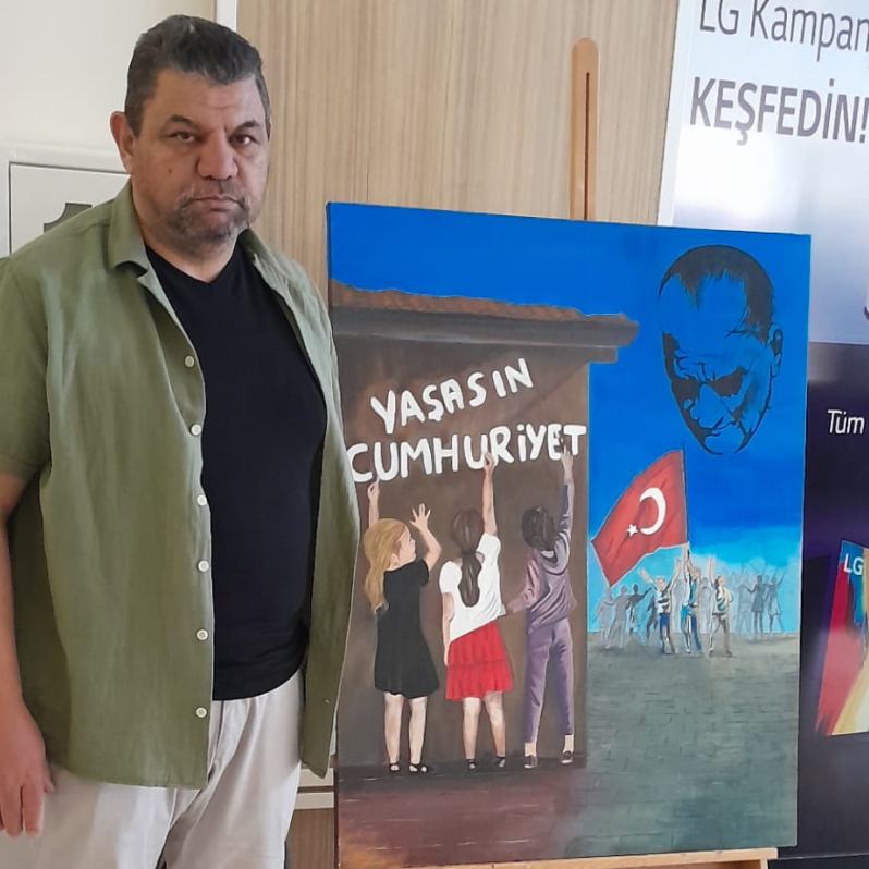 Aksaray Güzel Sanatlar Lisesi Cumhuriyet'in 100. Yılı sergisi açtı #1