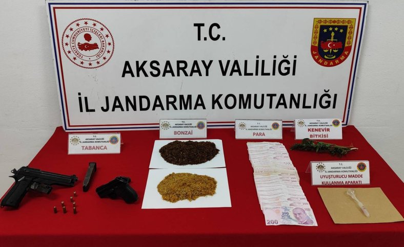 AKSARAY JANDARMASI UYUŞTURUCU ÇETELERİNİ TEK TEK ÇÖKERTİYOR