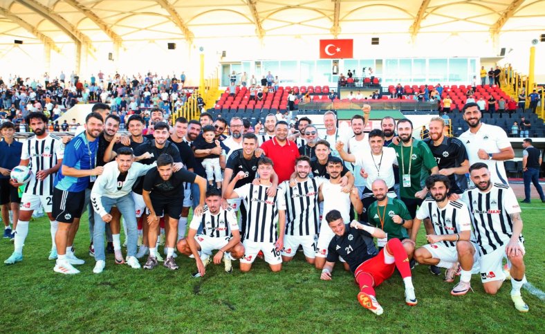 LİDERE SELAM DURUN..AKSARAYSPOR RAKİPLERİNİ DİZE GETİRİYOR