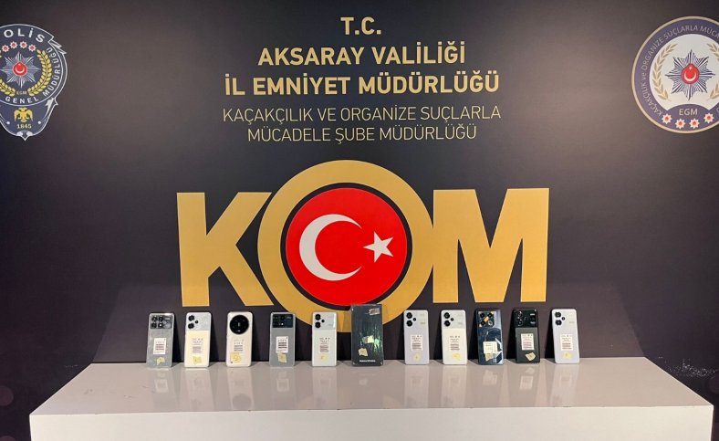 AKSARAY'DA KAÇAK TELEFONLAR ELE GEÇİRİLDİ